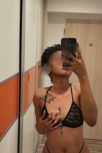 リサ、23歳 - 4