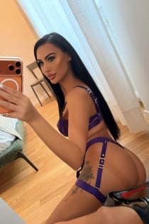 Caroline, 25 let, Milano / Italija Spremljevalke - 7