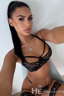 Caroline, 25 let, Milano / Italija Spremljevalke - 1