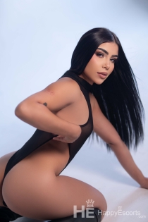 Victoria, 20 ans, Paris / France Escortes - 5