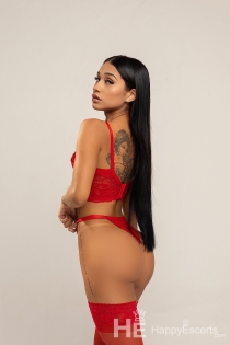 Athena, Età 22, Milano / Italia Escort - 3