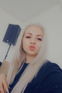 Nicolle, 22 ans, Cannes / France Escortes - 1