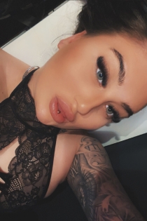 Selma, Alter 24, Escort in Göteborg / Schweden - 2