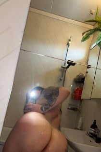 Selma, Miaka 24, Göteborg / Uswidi Wasindikizaji - 3