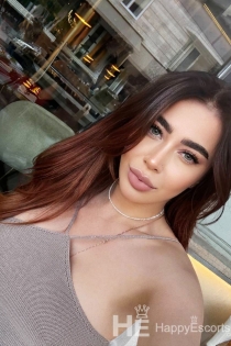 Helina, 19 ans, Paris / France Escortes - 2