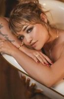 Dulce, 26 gadi, Medeljina / Kolumbijas eskorts