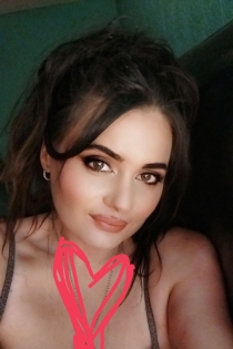 Bustygal, Age 40, Escort in Newport / United Kingdom - 5