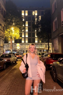 Cemre, vek 24, Istanbul / Turecko Eskorty - 6