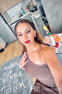 ena, 28 éves, Tirana/Albánia Escorts – 1