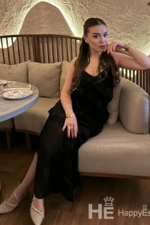 Sirada Jaion, Umur 24, Pengiring Tirana / Albania - 1