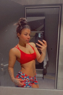 Chanel, Alter 22, Escort in Frankfurt am Main / Deutschland - 3