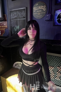 Melis, Yaş 21, İstanbul / Türkiye Eskortlar - 9