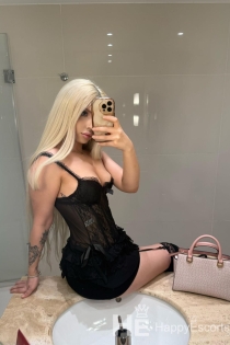 Miray, 21 let, Istanbul / Turecko doprovod - 2