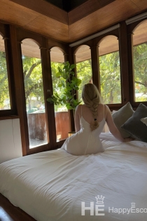 Seren, Age 23, Escort in Tirana / Albania - 7