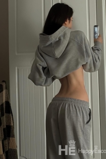 Buss, 23-aastane, Tirana / Albaania saatjad – 2