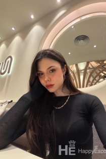 Buss, 23-aastane, Tirana / Albaania saatjad – 11