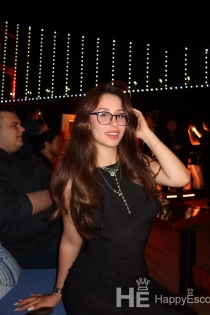 Есма, 24 године, Тирана / Албанија, пратње - 4