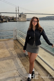 Есма, 24 године, Тирана / Албанија, пратње - 5