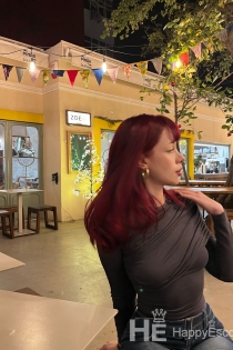 Есра, 25 година, Тирана / Албанија Пратња - 8