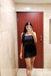 Melina, Alter 27 - 4