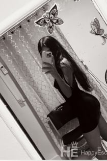 Melina, Alter 27 - 6