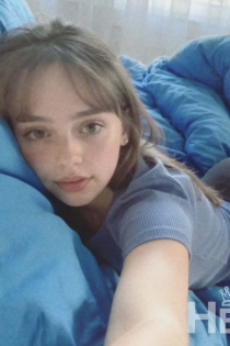 Есил, 24 године, Тирана / Албанија Пратња - 3