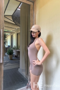 Селин, 21 година, Тирана / Албанија Пратња - 6