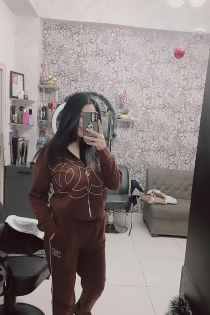 Берил, 22 година, Тирана / Албанија Пратња - 11