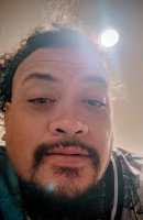 TAALO TahAhLow, starost 41, Los Angeles / ZDA Spremljevalci