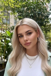 Lisa, Alter 25, Escort in Antalya / Türkei - 3