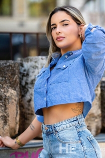 Sara, 25-aastane, Tirana / Albaania saatjad – 3