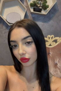 Sara, Age 22, Escort in Tirana / Albania - 3