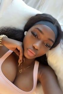 Cherry, Age 23, Escort in Kyrenia / Cyprus - 3