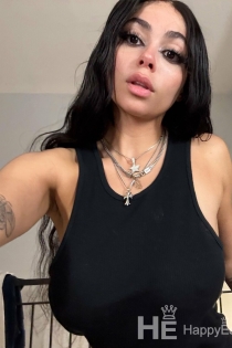 Esra, Yaş 22, İstanbul / Türkiye Escortlar - 3