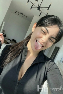 Selin, Age 21, Escort in Istanbul / Turkey - 4