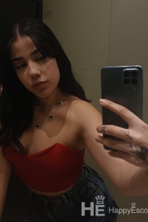 Luana Kelly, Età 21, Aveiro / Portogallo Escort - 2