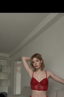 Sofia, 19 anni, Milano / Italia Escort - 3