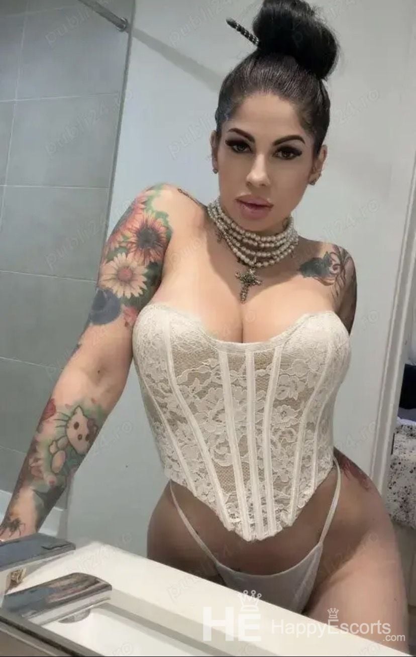 Vasilica, Umur 24, Rom / Itali Pengiring - 1