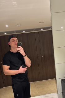 Franz, 26-aastane, Il-Gzira / Malta saatjad – 2