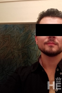 William Cox, 25 let, Kišinjev / Moldavija Spremljevalke - 3