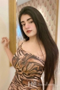 АЛИНА КХАН ПРАТЊА У ИСЛАМАБАДУ, 22 година, Исламабад / Пакистан Пратња - 1