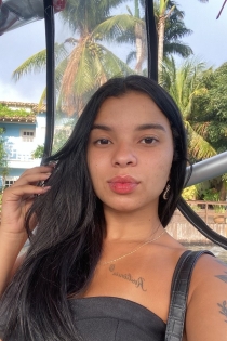 Patricia, 22 m., Rio de Žaneiras / Brazilijos palydos – 1