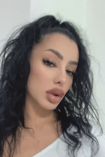 Corina Porno, Age 25, Escort in Bucharest / Romania - 5