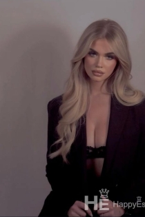 Arina, 21 anni, Roma / Italia Escort - 2