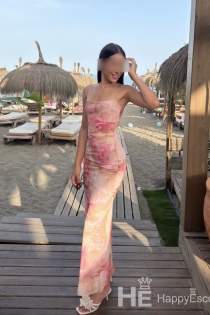 isa, 22 años, Madrid / España Escorts - 8