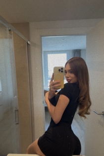 Lisa, Age 30, Escort in Moscow / Russia - 2