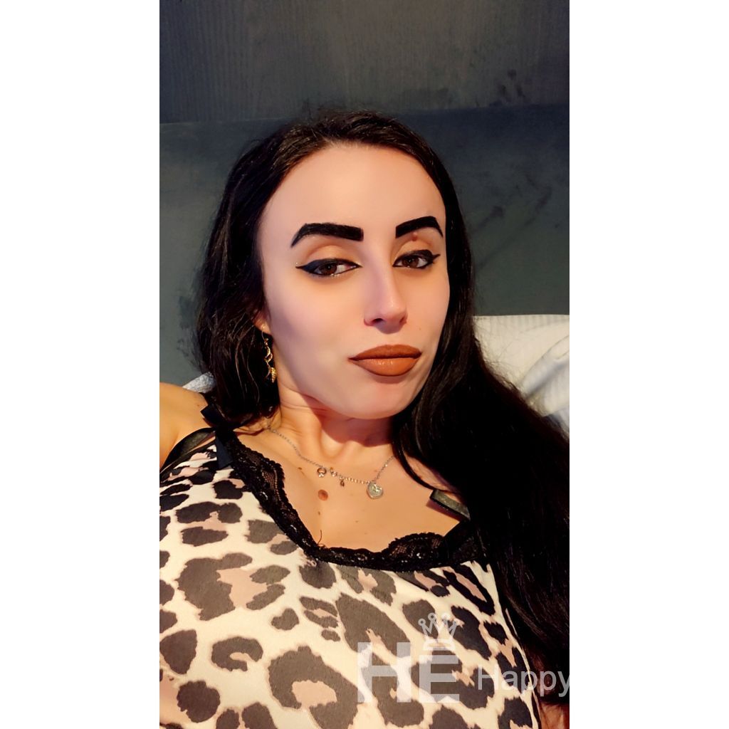 Rebecca, 26 anos - 1