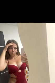 Moni, 19 år, Graz / Österrike Eskorter - 3