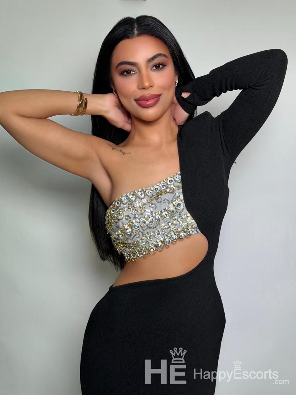Muna, 26 rokov - 1 rok
