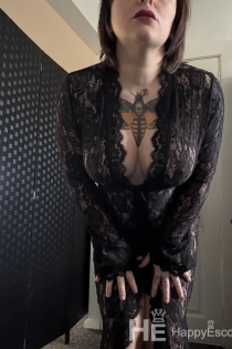 XMistressElodieX, Age 32, Escort in Swansea / United Kingdom - 2